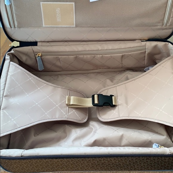 Michael Kors Carry On Trolley French Blue - Picture 6 of 7